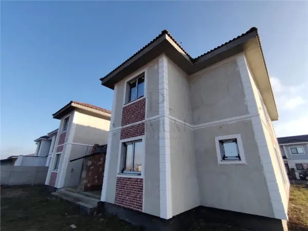 Casă 5 camere Moșnița Nouă - poza 2