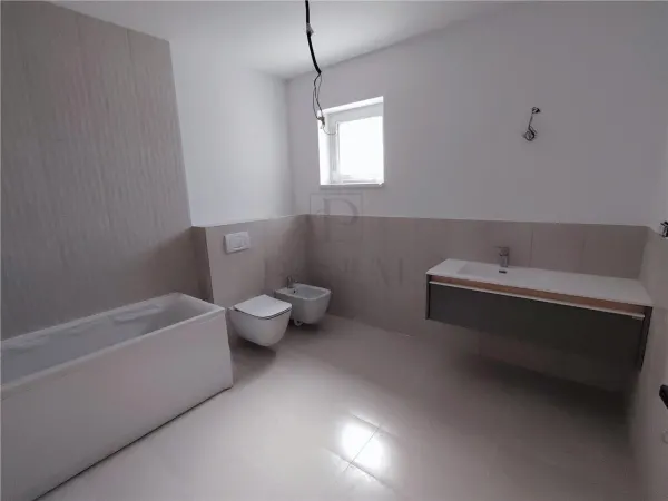 Casă 5 camere Moșnița Nouă - poza 13