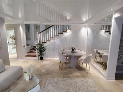Duplex separat  prin carport - Panouri  - Asfalt - Mobilat lux - foto 3