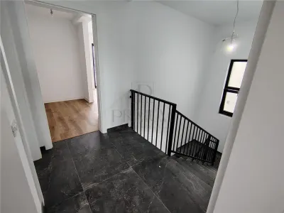 Duplex modern - separat prin camera tehnica - teren generos - foto 6