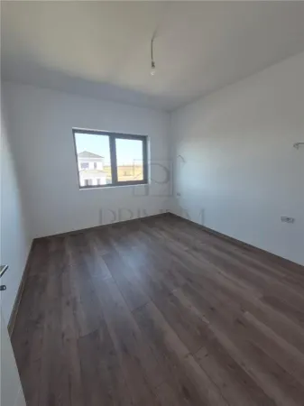 Casă 4 camere Moșnița Nouă - poza 17