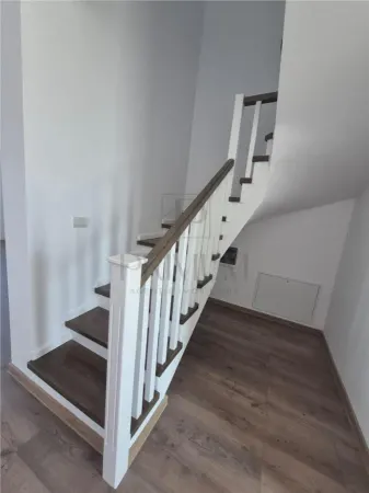 Casă 4 camere Moșnița Nouă - poza 10