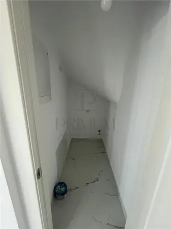 Casă 5 camere Dumbrăvița - poza 13