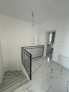 DUMBRAVITA - 5 CAM - DUPLEX - 3 BAI - 2 TERASE - CURTE - INCALZIRE PARDOSEALA - foto 6