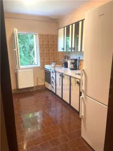 DAMBOVITA - 3 CAM - DECOMANDAT - ETJ.2 - 2 BAI - 2 BALCOANE - CENTRALA - RENOVAT || - foto 4
