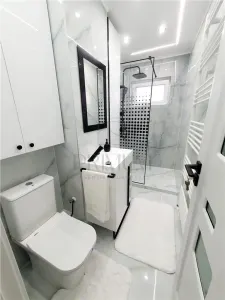 SAGULUI - 3 CAM - SPATIOS - RENOVAT - CENTRALA/AC - ETAJ INTERMEDIAR - foto 17