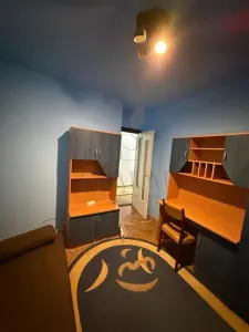 DAMBOVITA - ETAJ 2 - DECOMANDAT - 3 CAMERE - CENTRALA PROPRIE - foto 2