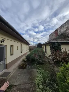 Oportunitate in Timisoara - 880mp teren - doua case - ideal  locuinta - investitie sau doua familii - foto 3