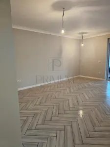 zona M CITY - 5 camere - perete dublu - toate utilitatile - foto 7