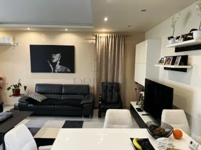 DUMBRAVITA - ETAJ 2 - PENTHOUSE - 3 CAMERE - 2 BAI - 2 TERASE - 2 LOC PARCARE - foto 1