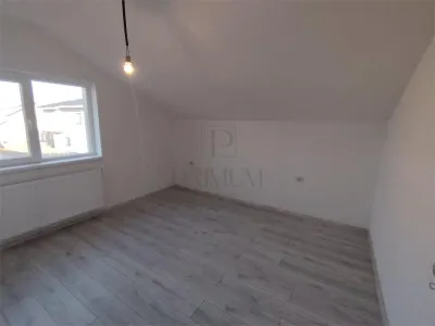Duplex spatios - zona linistita - compartimentare practica - foto 9