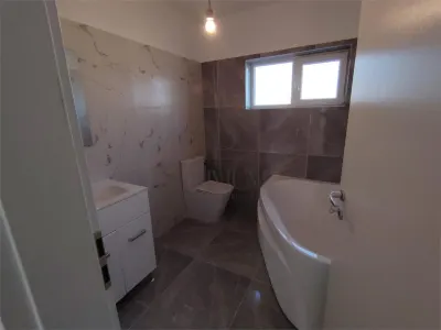 Duplex finalizat - aproape de centura - zona buna - toate utilitatile - foto 10
