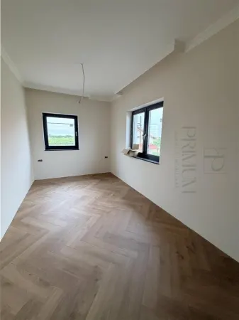 Casă 4 camere Moșnița Nouă - poza 11