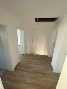 Duplex modern - bucatarie separata - zona in plina dezvoltare - foto 13