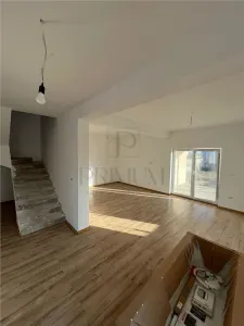 Duplex modern - bucatarie separata - zona in plina dezvoltare - foto 3
