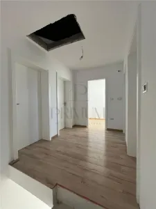 Duplex modern - bucatarie separata - zona in plina dezvoltare - foto 5
