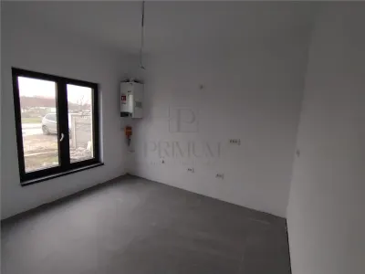 Casă 4 camere Moșnița Nouă - poza 4