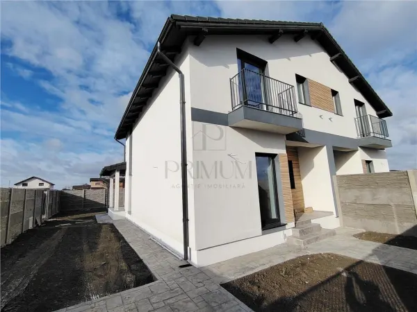 Casă 4 camere Moșnița Nouă - poza 2