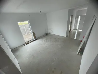 Duplex 4 camere - toate utilitatile - zona excelenta - foto 8