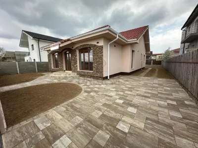 Casa individuala - zona excelenta - gata de mutat - finisaje TOP - Ghiroda