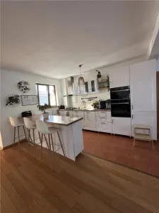 BUZIASULUI - CASA INDIVIDUALA - GARAJ - MOBILATA - ZONA EXCELENTA - foto 2