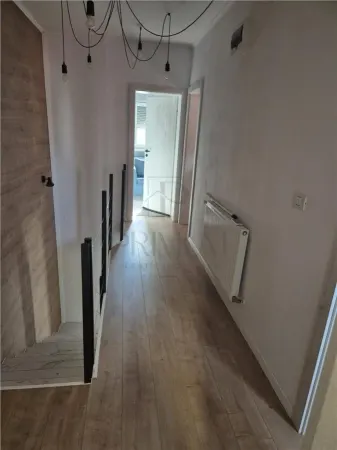 Casă 4 camere Dumbrăvița - poza 13