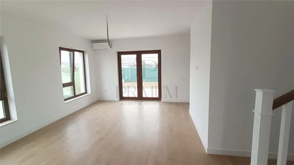Casă 5 camere Dumbrăvița - poza 15