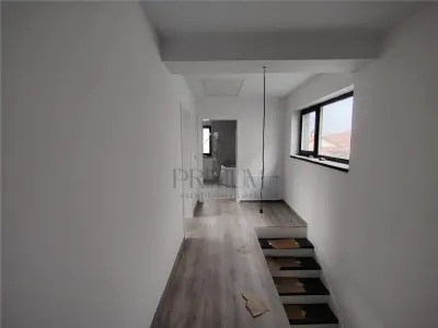 Duplex despartit - finisaje moderne - zona buna - foto 9