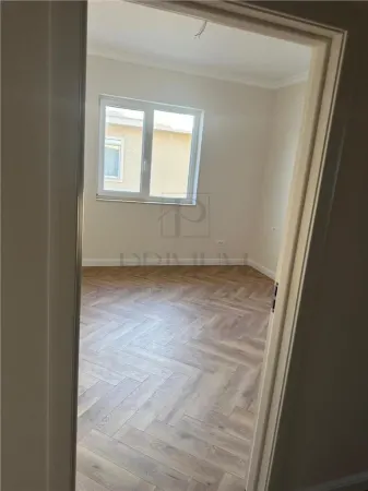 Casă 4 camere Dumbrăvița - poza 3