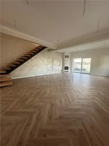 Casă 4 camere Dumbrăvița - poza 4