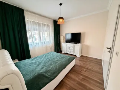 DECATHLON - DUPLEX - PREMIUM - 4 CAMERE - ZONA BUNA - foto 4