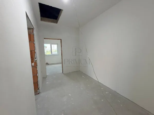 Casă 4 camere Moșnița Nouă - poza 8