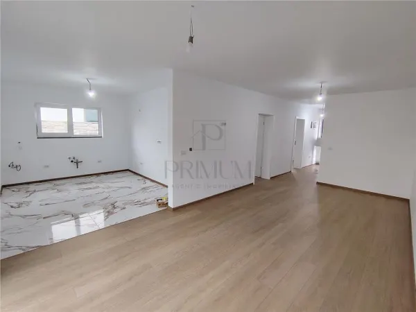 Casă 3 camere Urseni - poza 2