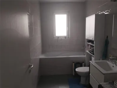 Duplex pe parter - zona buna - partial mobilat - foto 3
