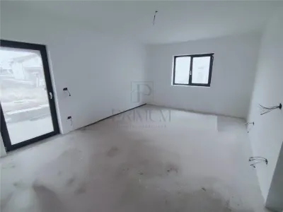 Duplex spatios - bucatarie inchisa - personalizare interioara - foto 3