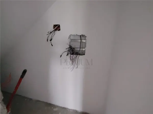 Casă 4 camere Moșnița Nouă - poza 9