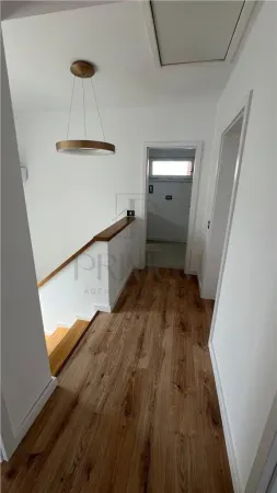 Casă 5 camere Moșnița Nouă - poza 10