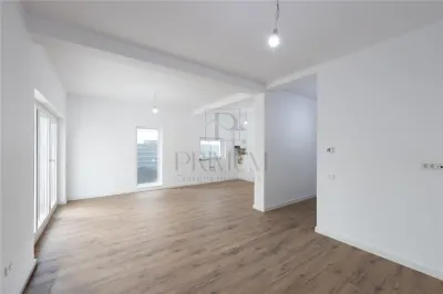 Casa tip Duplex - finisaje premium - asfalt - separat prin casa scarii - foto 3