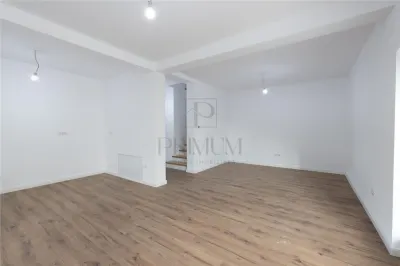 Casa tip Duplex - finisaje premium - asfalt - separat prin casa scarii - foto 5