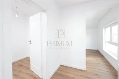 Casa tip Duplex - finisaje premium - asfalt - separat prin casa scarii - foto 7