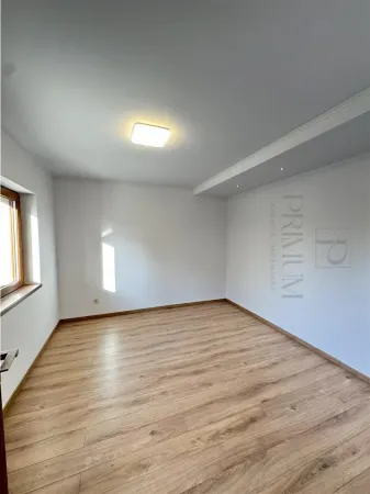 Casă 5 camere Chișoda - poza 2