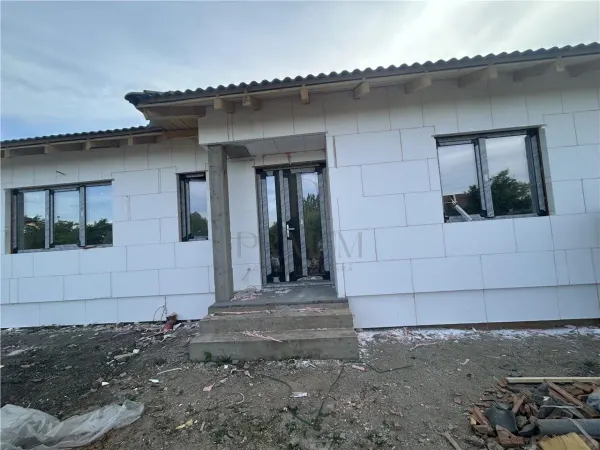 Casă 4 camere Utvin - poza 4