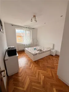 Apartament 2 camere-Decomandat-Centrala-Ac-Ronat - foto 7