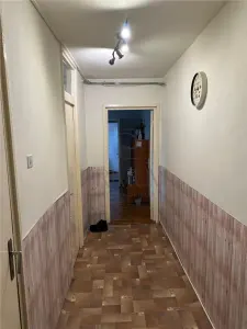 GIROCULUI - ETAJ 2 - BLOC IZOLAT - 3 CAMERE - 2 BAI - foto 4