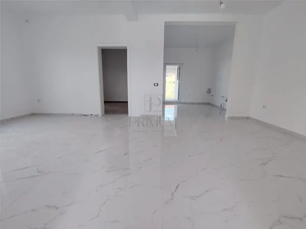 Casă 3 camere Moșnița Veche - poza 3