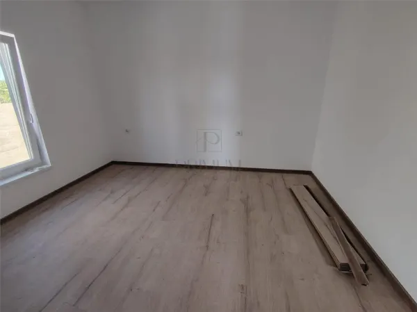 Casă 3 camere Moșnița Veche - poza 5