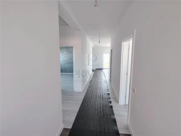 Casă 4 camere Moșnița Nouă - poza 5