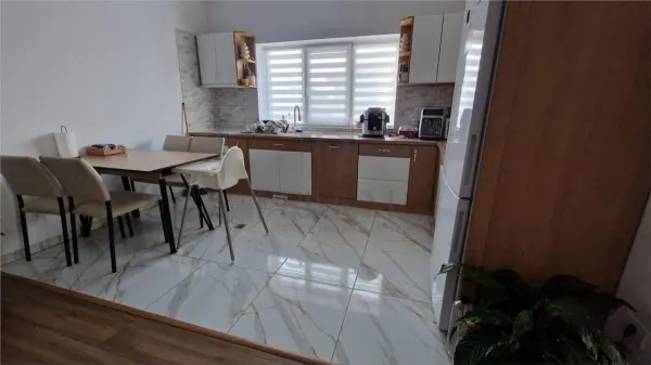 Casă 6 camere Săcălaz - poza 5