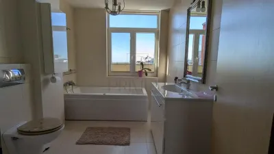 ARADULUI - PENTHOUSE - LIFT - 3 CAMERE - 2 BAI - 3 TERASE - CENTRALA PROPRIE - CLIMA - foto 5