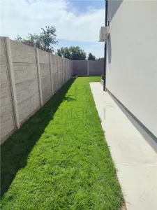Duplex separat prin C.T - personalizare interioara - acces facil - Bucovat (Remetea Mare)